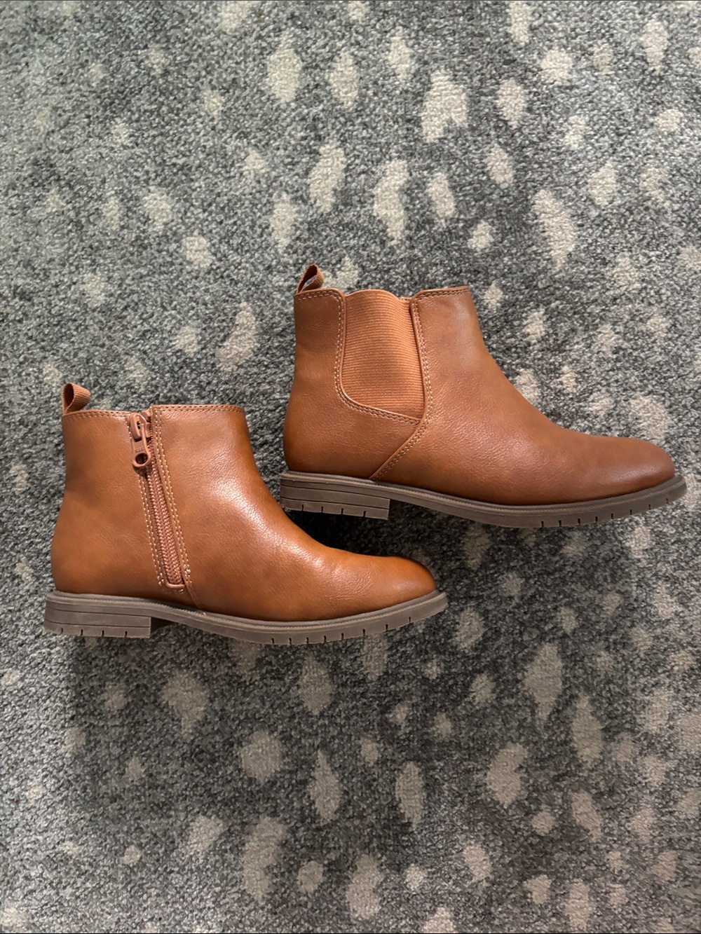 Cat & Jack Girls Brown Chelsea Ankle Boots